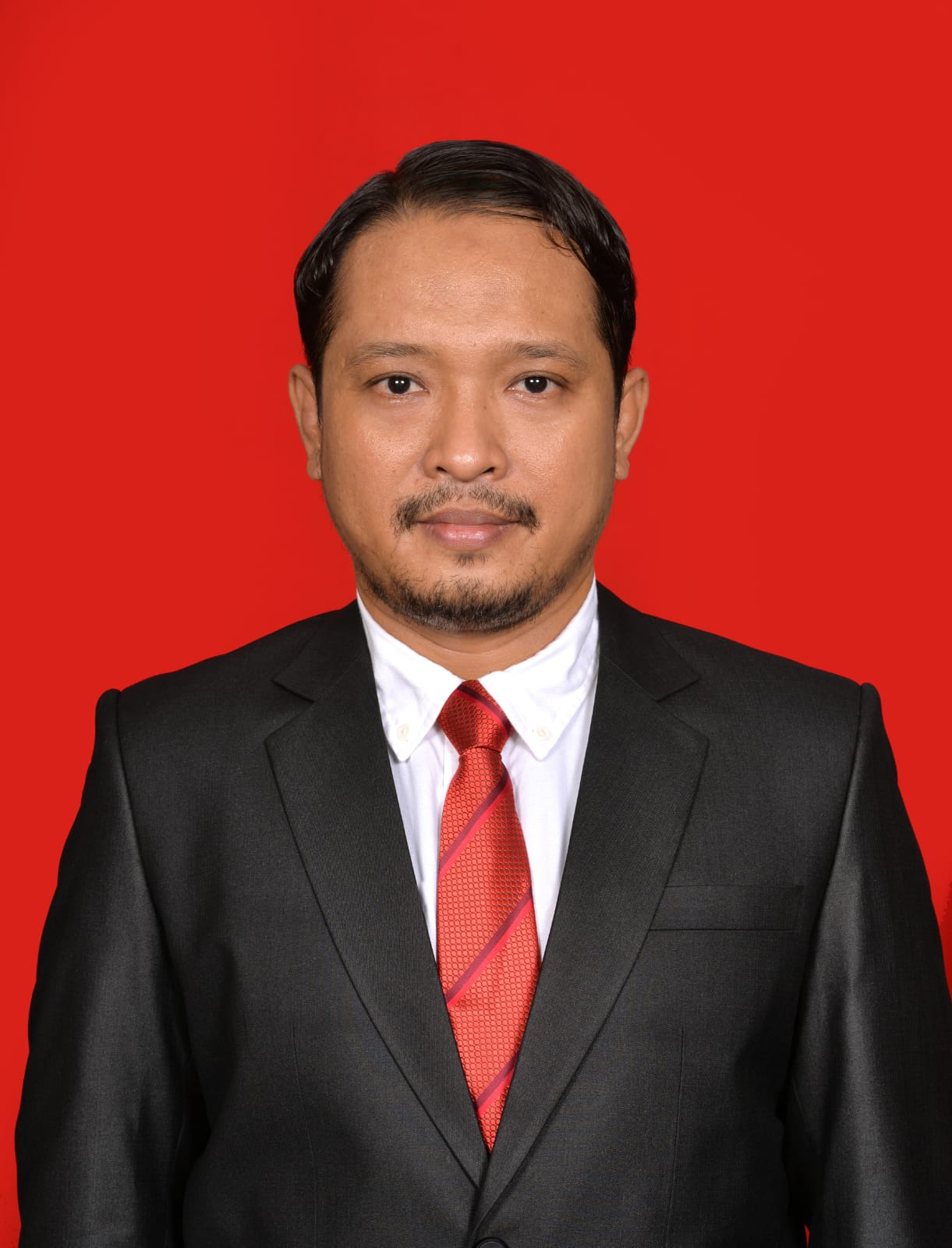 Dr. Andi Asrifan